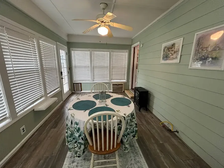 Sunny breakfast room